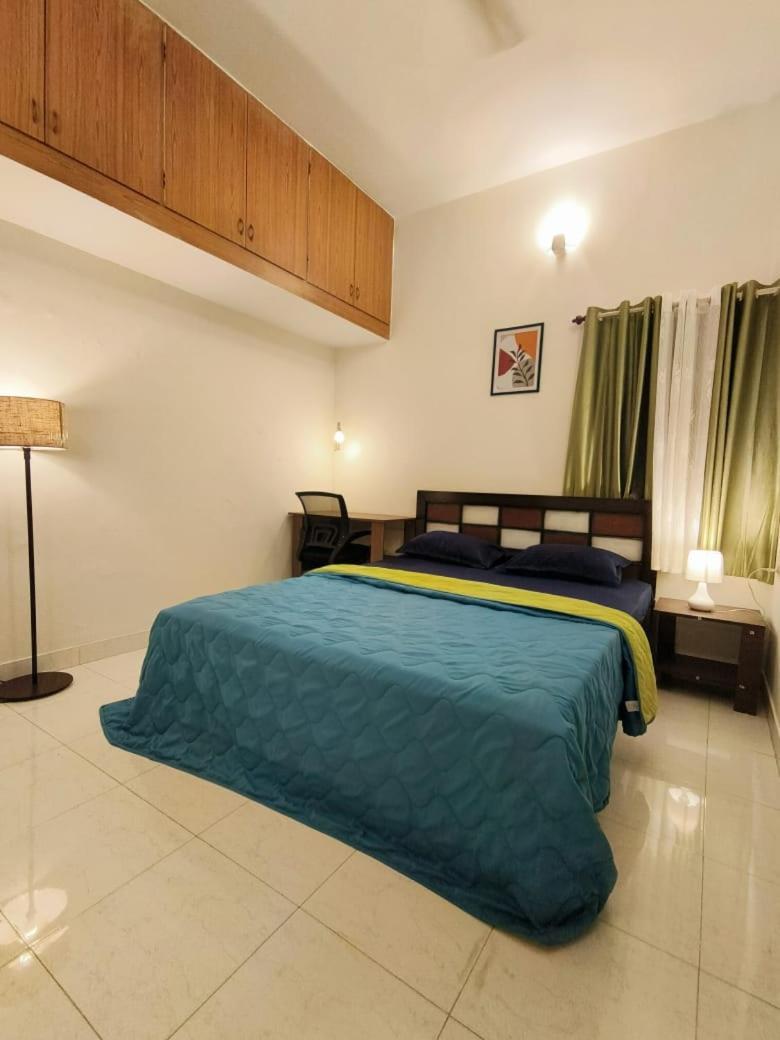 Homestayz Crown Bengaluru Kültér fotó