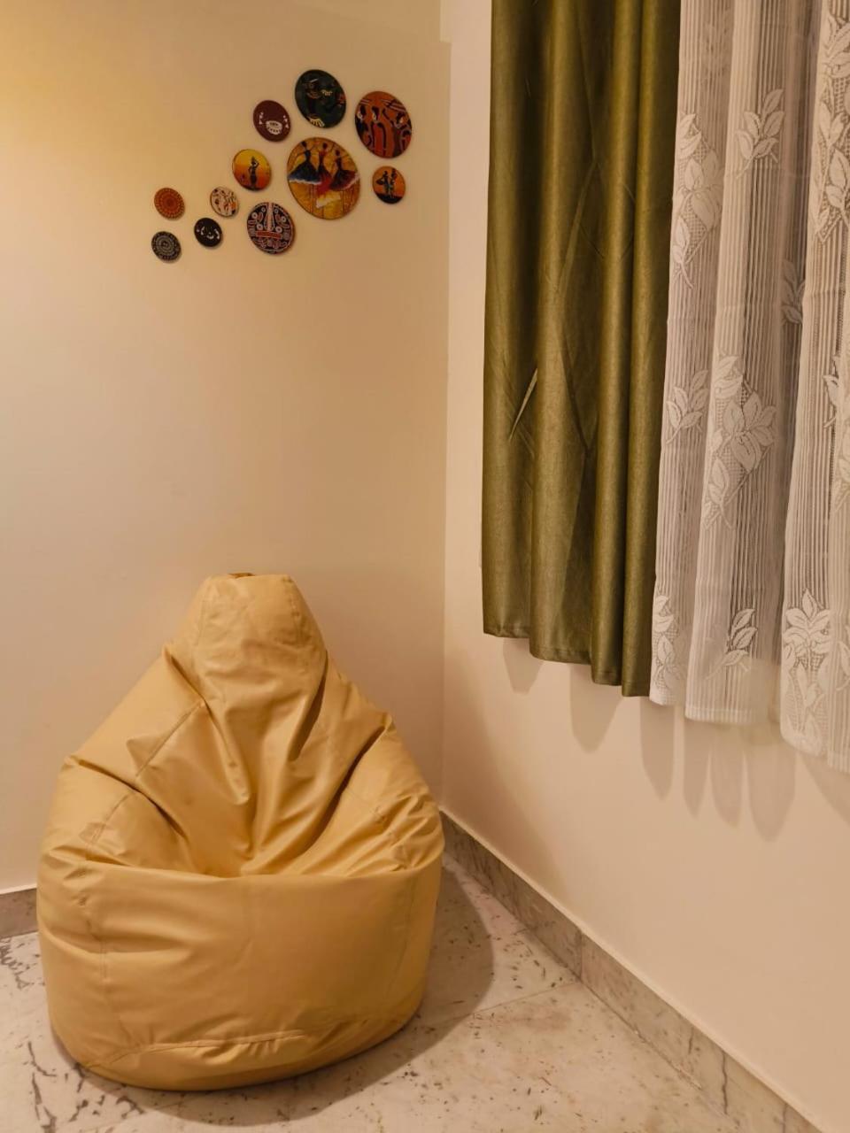 Homestayz Crown Bengaluru Kültér fotó