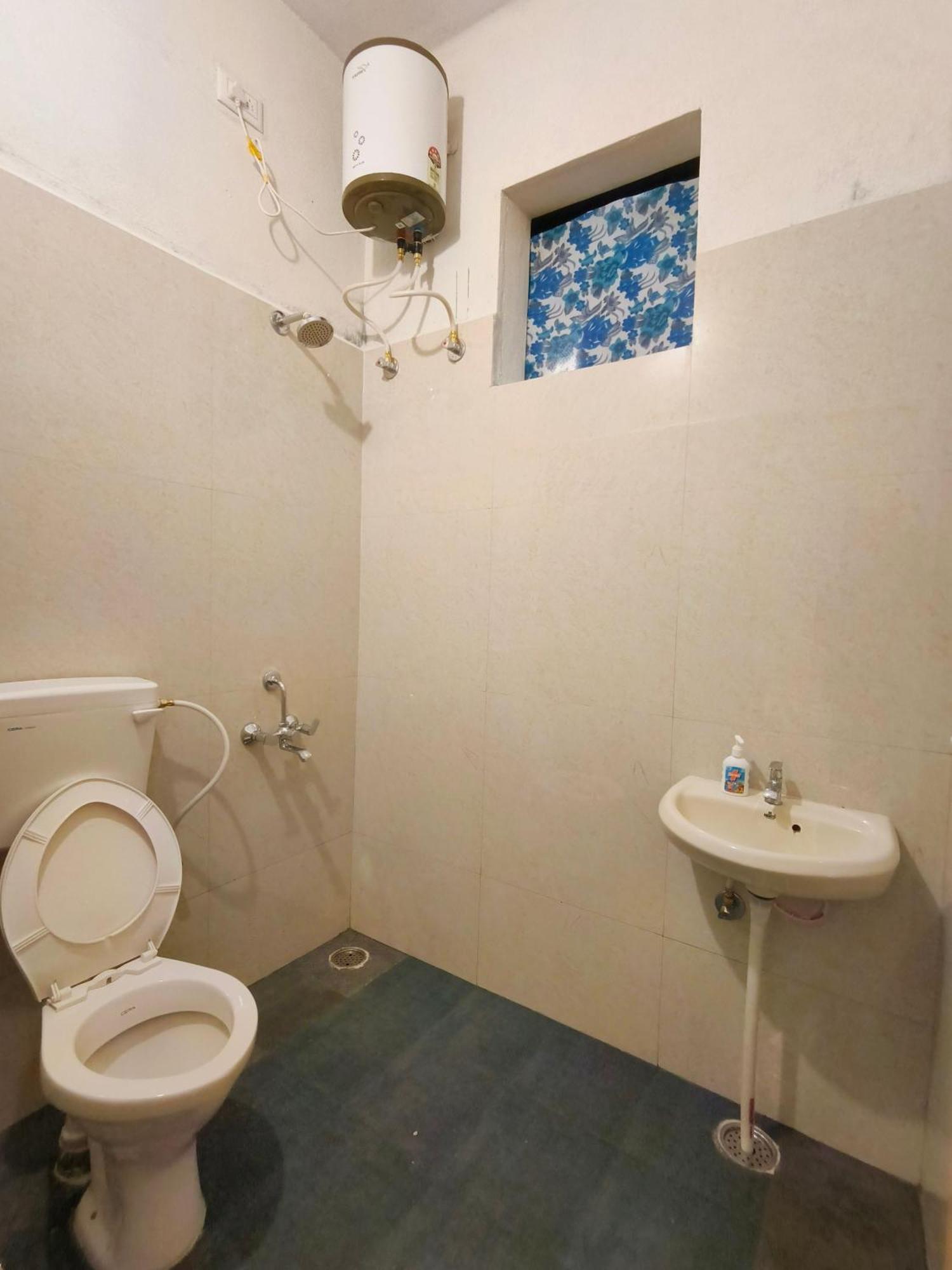 Homestayz Crown Bengaluru Kültér fotó